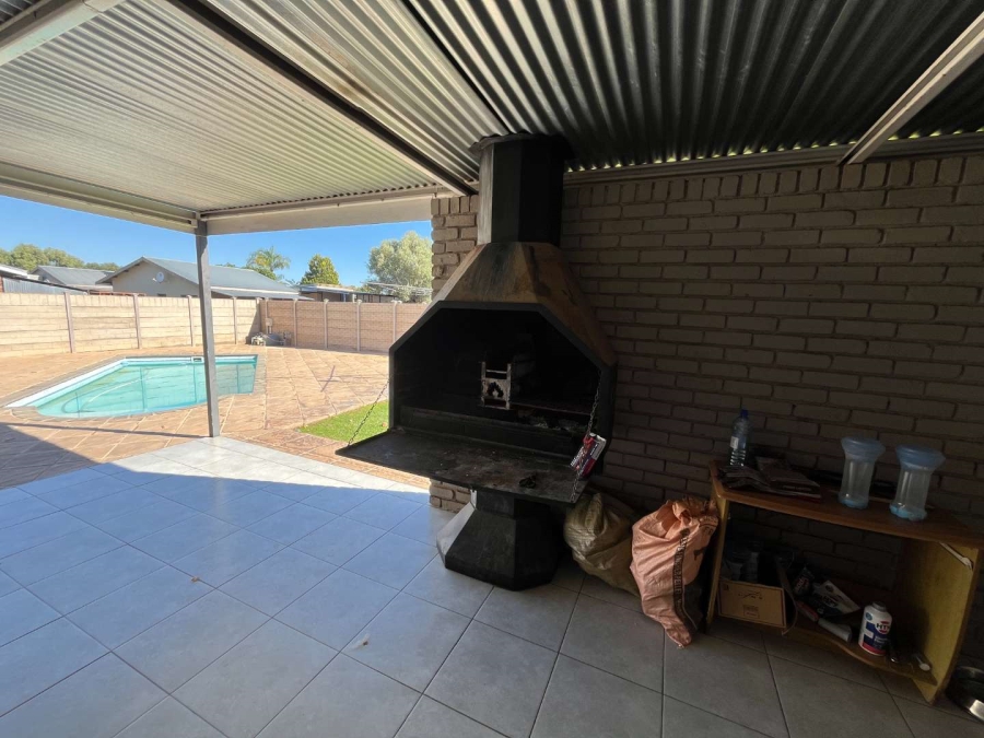 3 Bedroom Property for Sale in Blydeville Northern Cape